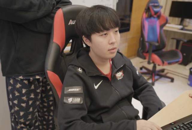 事相关的内 事相关的内