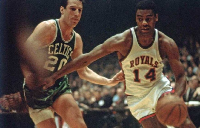 历程紧密相 历程紧密相