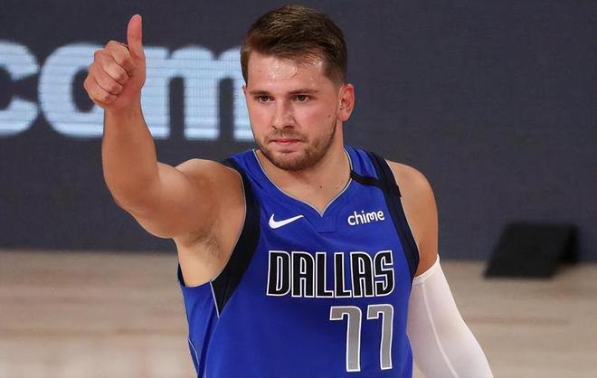 认为是曼联 认为是曼联