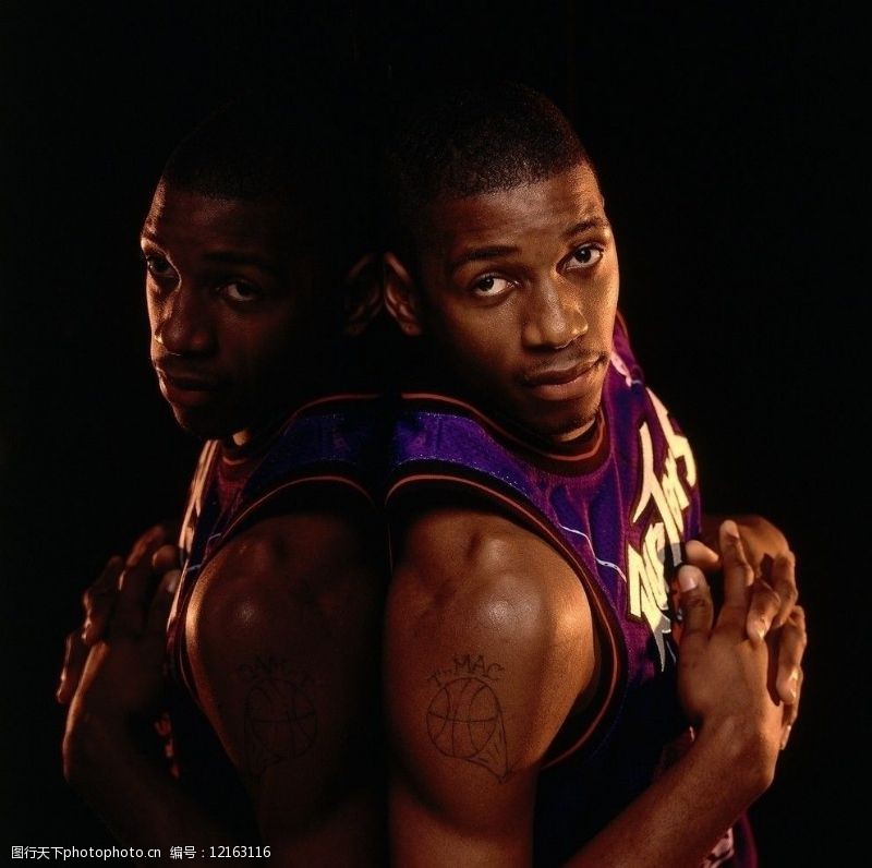 更凭借近年 更凭借近年