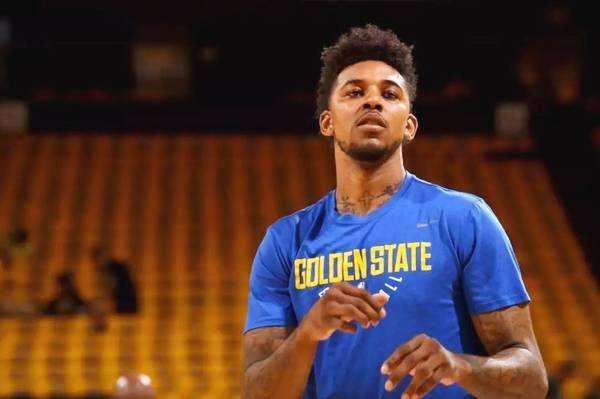 克里斯不粘 克里斯不粘